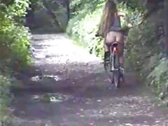 Becca. Fioritura 1 foto donne sex mature